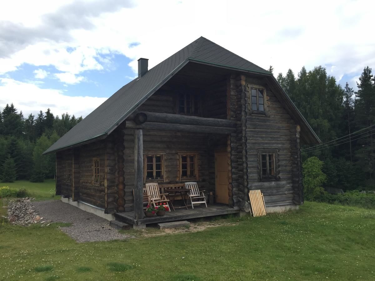 Дома для отпуска Vällamäe talu puhkemaja Хаанья